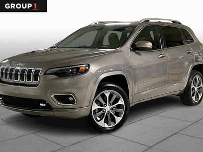 Used 2019 Jeep Cherokee Overland w/ Heavy Duty Protection Group