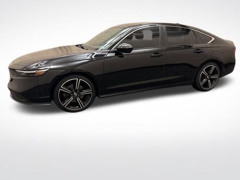 Used 2024 Honda Accord Sport image 8
