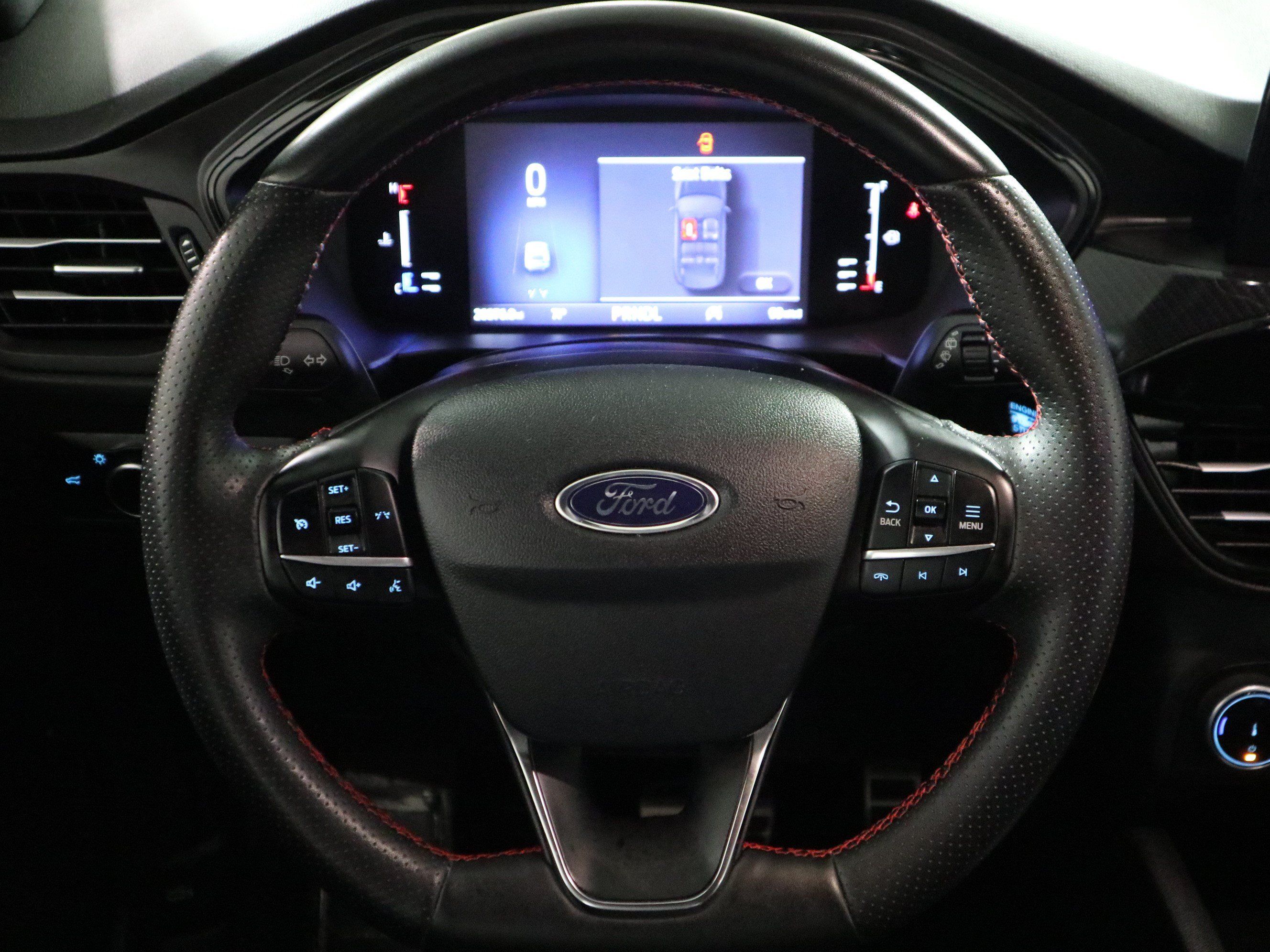Used 2024 Ford Escape ST-Line AWD/4WD image 17
