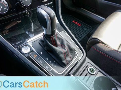 Used 2021 Volkswagen GTI S FWD image 37