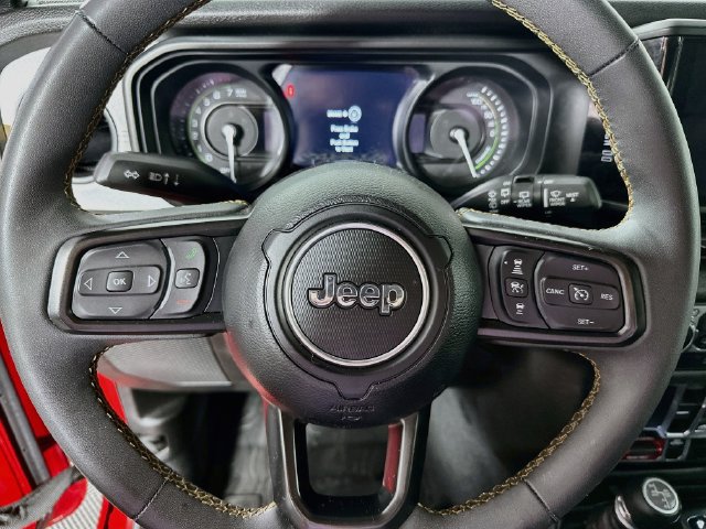 Used 2024 Jeep Wrangler Unlimited AWD/4WD image 20