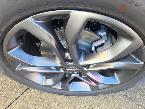 New 2026 Chrysler Pacifica Select image 4