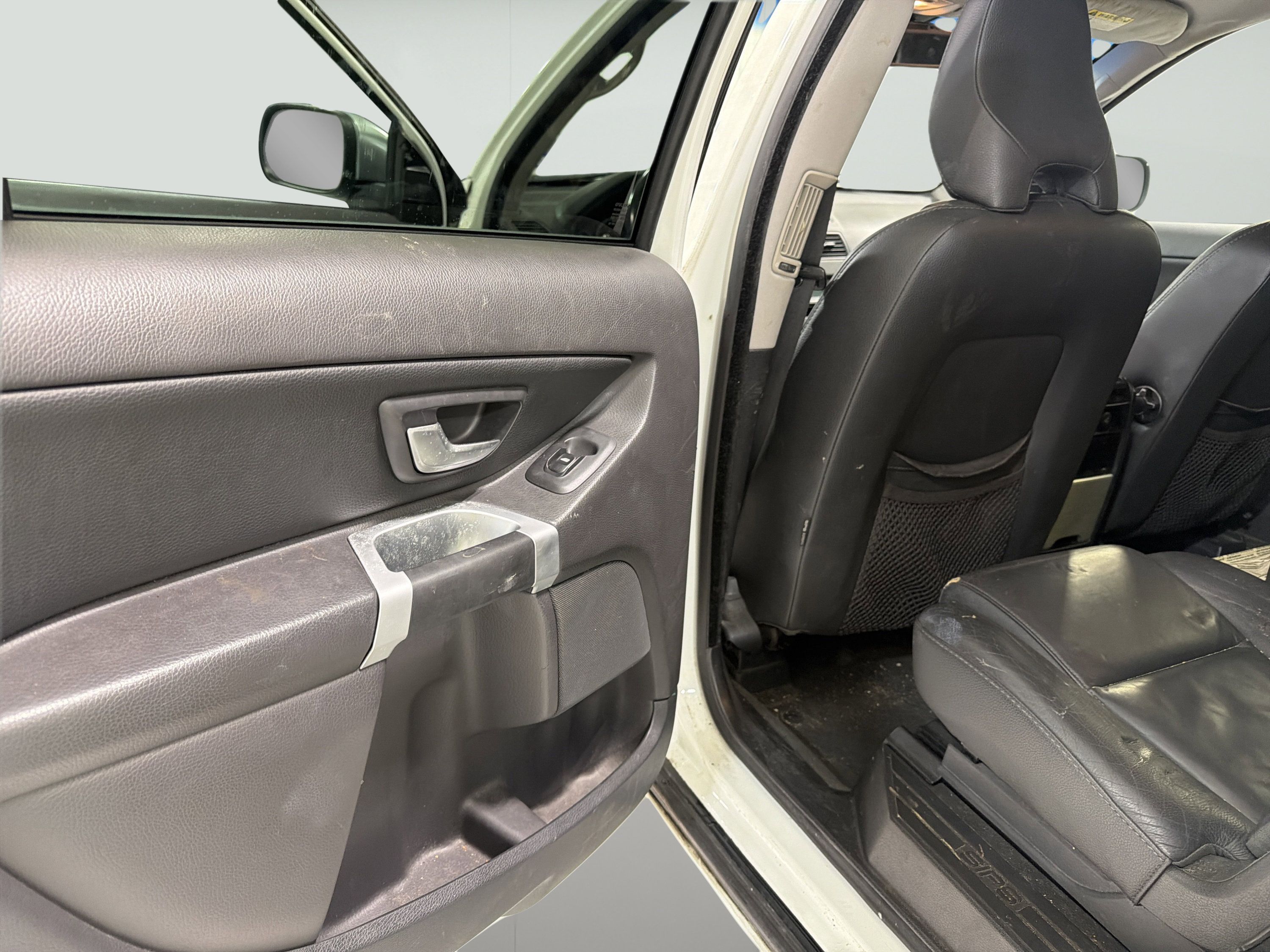 Used 2013 Volvo XC90 3.2 FWD image 12