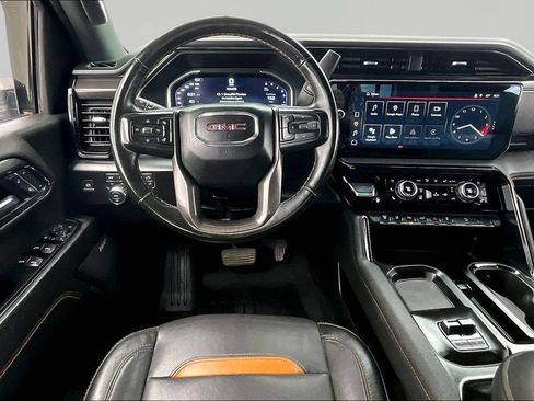 Used 2024 GMC Sierra 3500 AT4 w/ Technology Package AWD/4WD image 5