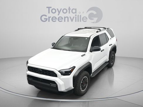 Used 2025 Toyota 4Runner 4WD image 25
