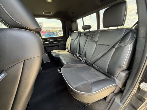 New 2025 RAM 2500 Laramie image 16