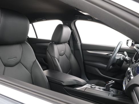 Used 2021 Cadillac CT5 Premium Luxury w/ Lighting Package RWD image 39
