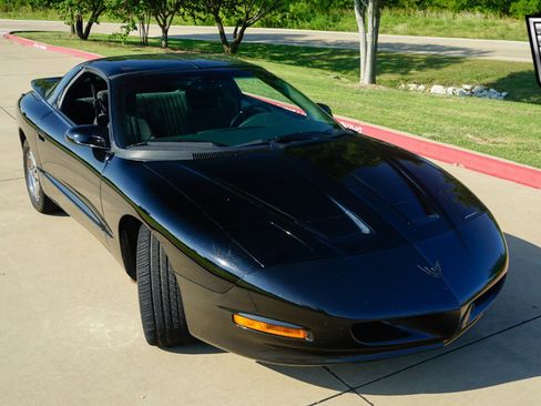 Used 1996 Pontiac Firebird Formula image 4