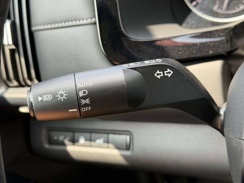 Certified 2024 Nissan Pathfinder SL AWD/4WD image 24