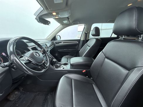 Used 2018 Volkswagen Atlas SE image 11