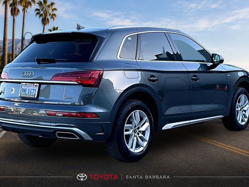 Used 2023 Audi Q5 2.0T Premium w/ Convenience Package AWD/4WD image 5