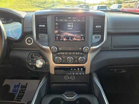 Used 2021 RAM 1500 Laramie AWD/4WD image 22