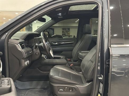 Used 2022 GMC Yukon XL Denali image 7