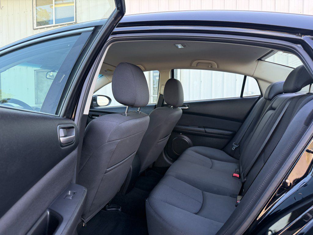 Used 2011 MAZDA MAZDA6 i Sport FWD image 22
