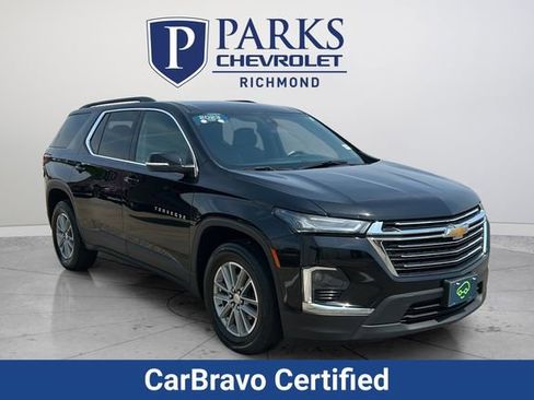 Used 2023 Chevrolet Traverse LT FWD image 1