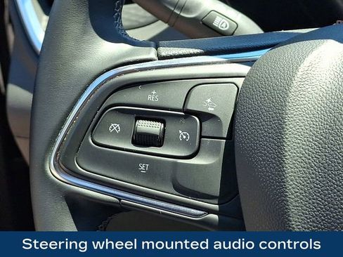 Used 2025 Buick Encore GX Preferred AWD/4WD image 7