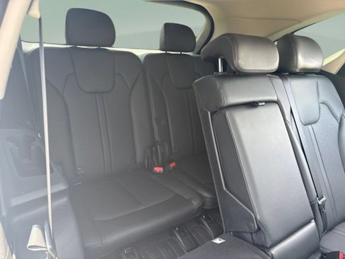 Used 2021 Kia Sorento S FWD image 26