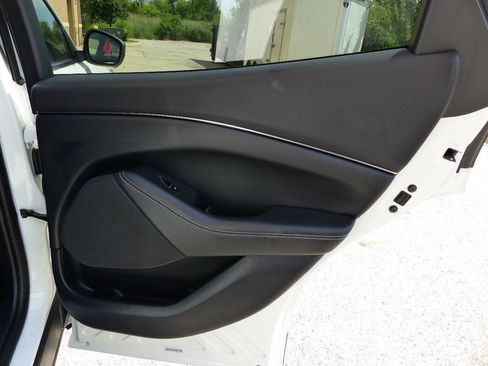 Used 2023 Ford Mustang Mach-E Select AWD/4WD image 32