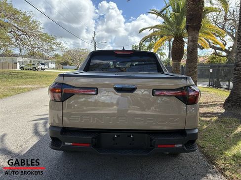 Used 2024 Hyundai Santa Cruz Limited image 12