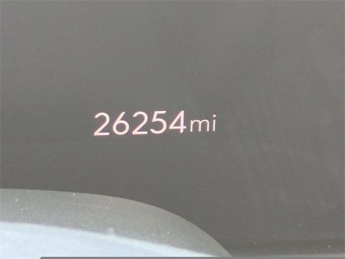 Used 2024 Buick Encore GX Avenir image 30