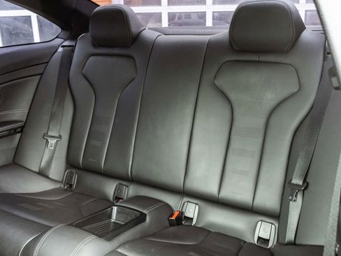 Used 2016 BMW M4 Coupe image 28