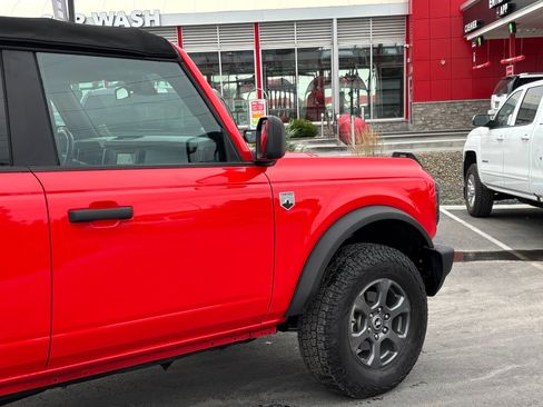 Used 2021 Ford Bronco Big Bend AWD/4WD image 4