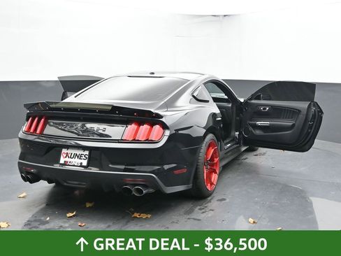 Used 2017 Ford Mustang GT Premium w/ GT Performance Package image 55