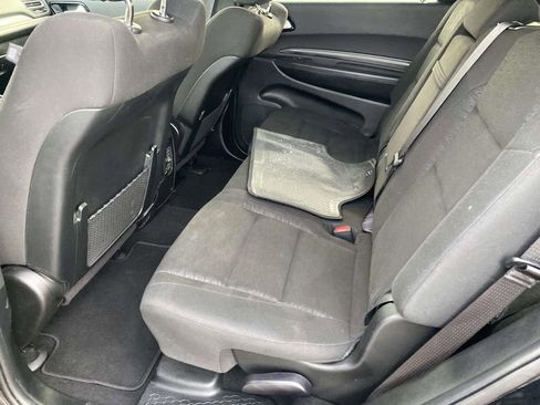 Used 2024 Dodge Durango SXT image 15