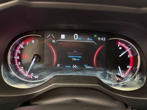 Used 2024 Toyota RAV4 LE AWD/4WD image 23
