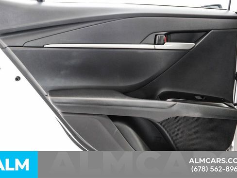 Used 2025 Toyota Camry SE image 49