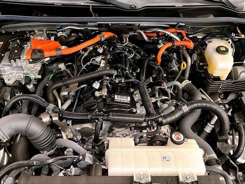 Used 2025 Toyota 4Runner 4WD image 31