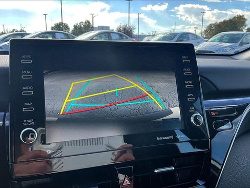 Used 2022 Toyota Camry XSE image 30