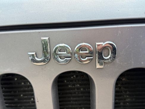 Used 2016 Jeep Wrangler Unlimited Rubicon AWD/4WD image 22
