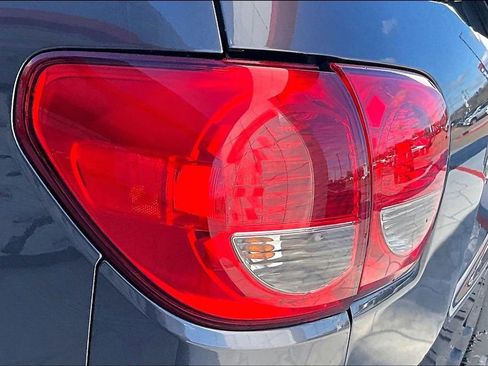 Used 2012 Toyota Sequoia Platinum image 21