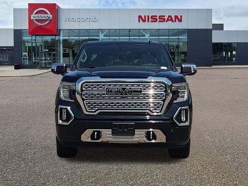 Used 2019 GMC Sierra 1500 Denali w/ Denali Ultimate Package AWD/4WD image 2