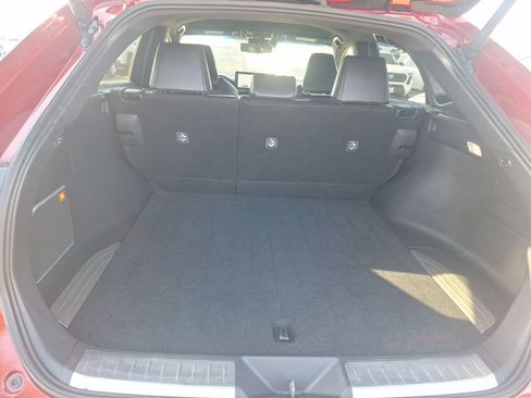 Used 2024 Toyota Venza LE image 36