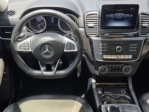 Used 2019 Mercedes-Benz GLE 43 AMG 4MATIC image 15