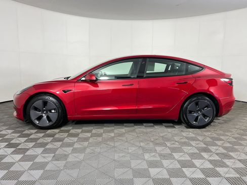 Used 2022 Tesla Model 3 Long Range AWD/4WD image 9