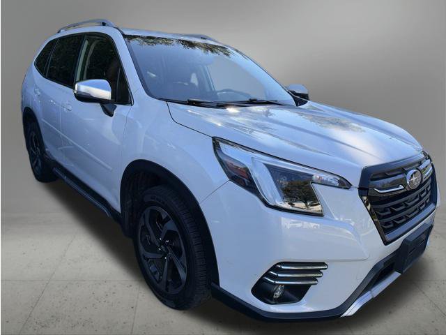 Used 2023 Subaru Forester Touring AWD/4WD image 3