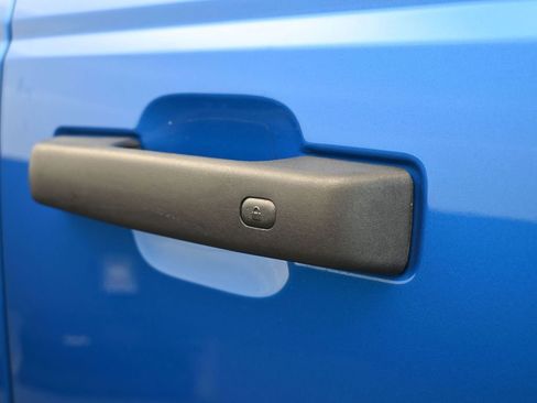 Used 2024 Ford Bronco Badlands image 39