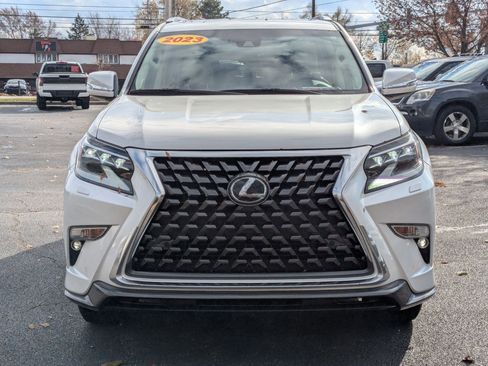 Used 2023 Lexus GX 460 Premium image 2