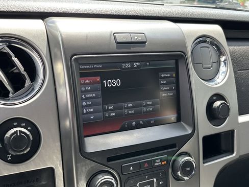 Used 2014 Ford F150 FX4 w/ Equipment Group 402A Luxury AWD/4WD image 18