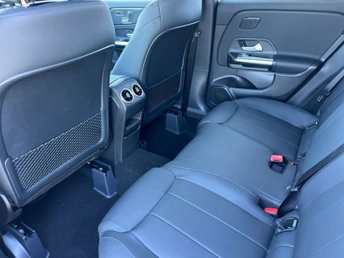 New 2026 Mercedes-Benz GLA 250 image 4