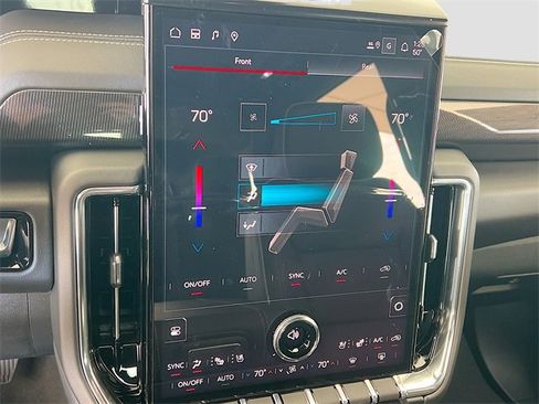 New 2026 GMC Yukon Elevation w/ Elevation Premium Package image 11