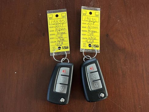 Used 2017 Nissan Rogue Sport S w/ S Appearance Package image 34