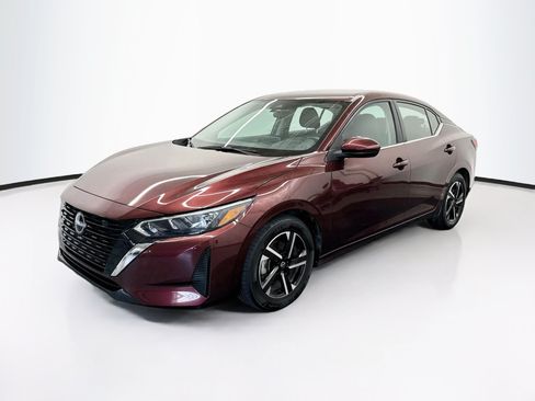 Used 2024 Nissan Sentra SV FWD image 3