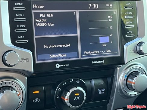Certified 2024 Toyota 4Runner SR5 AWD/4WD image 28