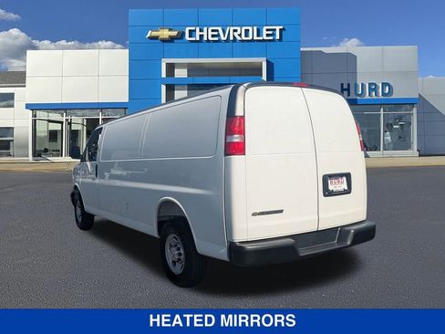 New 2025 Chevrolet Express 3500 Extended image 6