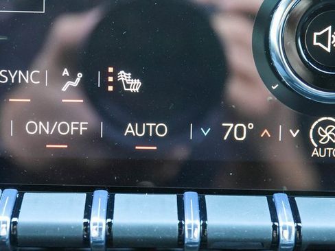 New 2026 GMC Yukon Elevation image 23