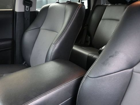 Used 2021 Toyota 4Runner SR5 Premium w/ Moonroof Package RWD image 14